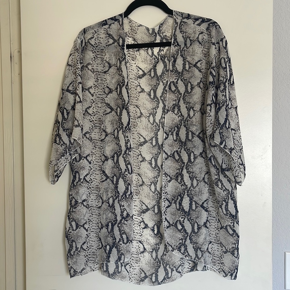 snakeskin kimono